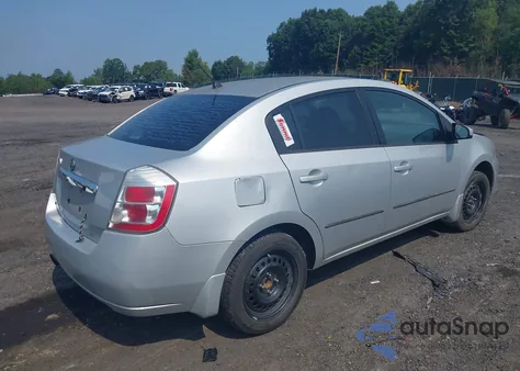 2010 Nissan Sentra 2.0 from USA, damaged, VIN 3N1AB6AP4AL688184